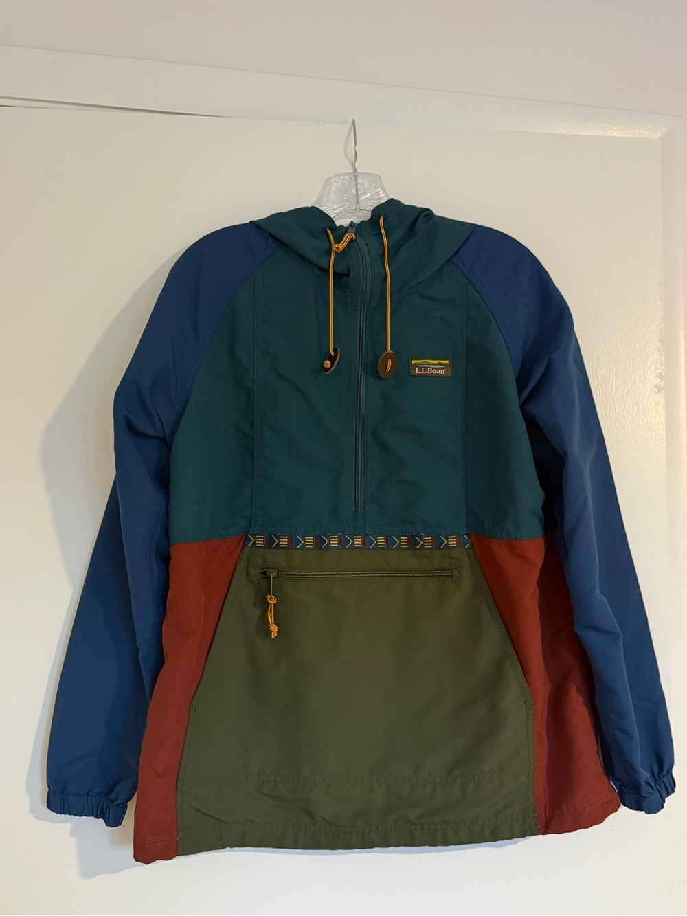 L.L.Bean Women’s Colorblock Hooded Anorak Windbreaker M